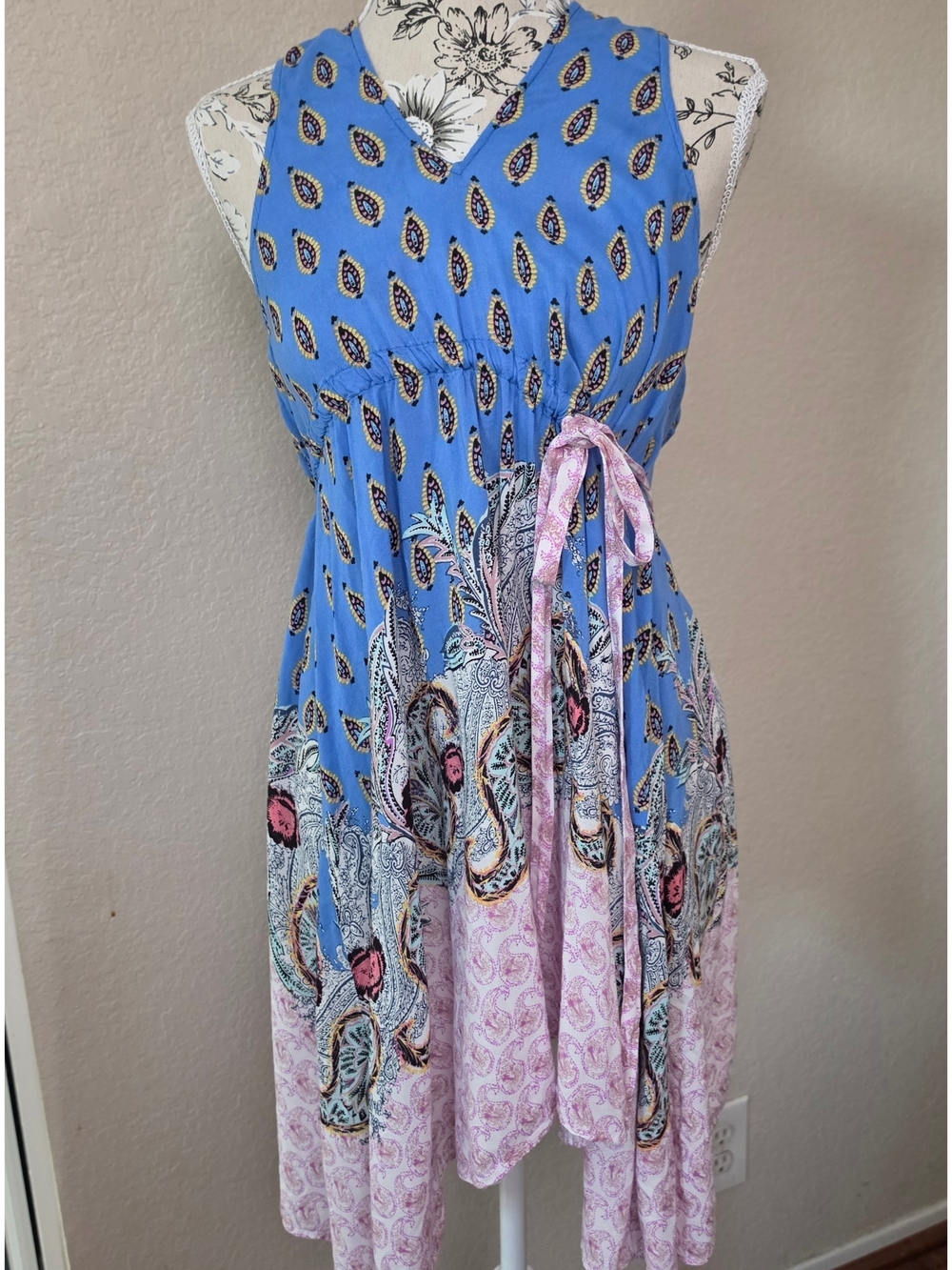 Blue & Pink Paisley V-Neck Sleeveless Dress